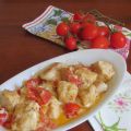 Bocconcini di pollo filante con pomodorini ed[...]