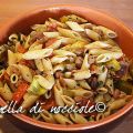 Mezze penne ai fagioli e peperoni