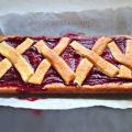 Crostata di farro alla marmellata di lamponi