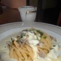 Spaghetti alle vongole in salsa all'aglio dolce[...]