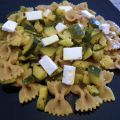 FARFALLE ZUCCHINE E FETA