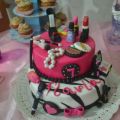 TORTA DI COMPLEANNO FASHION