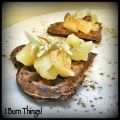 Waffle vegan al cacao con mele alla cannella e[...]