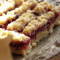 Rote Grütze crumble bars