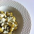 GNOCCHI DI PATATE CON PESTO E BRICIOLE DI FETA