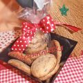 Biscotti alle noci e cioccolata bianca e nera