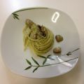 Spaghetti alle vongole con pesto di basilico e[...]