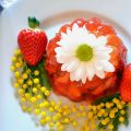 Aspic di fragole con moscato e[...]