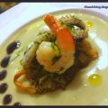 Crema calda di patate, con tempura di agretti e[...]