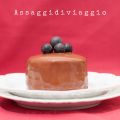 Tortine al cioccolato ed uva fragola[...]