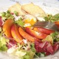 
Insalata estiva alle pesche
