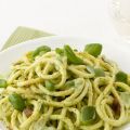 Maccheroni alla chitarra con acciughe e burrata