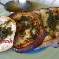 Melanzane grigliate con menta, basilico e pepe[...]