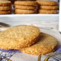 BISCOTTI INTEGRALI ALL'AVENA (simil[...]