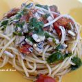 Spaghetti alle alici fresche profumate al pesto[...]