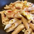 Penne con indivia, panna, paprica affumicata e[...]