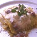 Lasagnette alla maggiorana con ragù di struzzo