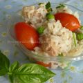 Insalata di riso con tonno, pisellini e[...]
