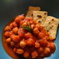 Zuppetta pomodoro e ceci con le sue piadine