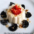 Panna cotta allo yogurt con fragole e noci[...]
