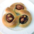 Pane nel mondo: Uskrsni kruh s jajima, Pane[...]