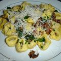 TORTELLINI PROSCIUTTO E FUNGHI