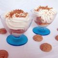 Coppa Yogurt e Amaretti