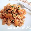 FARFALLE INTEGRALI CON FUNGHI ZUCCA E PATATE