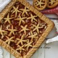 Crostata di mandorle e confettura di albicocche