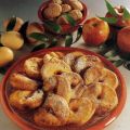 FRITTELLE DI MELE ALL'AMARETTO
