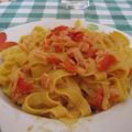 Tagliatelle Salmone e Pomodorini