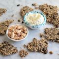 Crackers di semi e avena