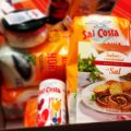 Salmone in crosta di sale - Salmón en costra de[...]
