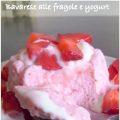 Piccole bavaresi alle fragole e yogurt
