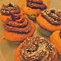 Muffin di nocciole con frosting alla[...]