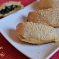 Panzerotti al forno con tarassaco e pecorino