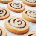Biscotti al parmigiano e olive taggiasche