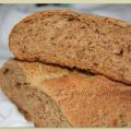 Filone ai cereali e olive verdi