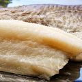 CARPACCIO DI BACCALÀ CON OLIVE TAGGIASCHE,[...]