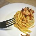 Spaghetti al tonno e pomodori secchi e i[...]