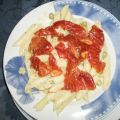 PASTA CON PROSCIUTTO E PISELLI