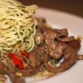 Il timballo di noodle alla orientale con corona[...]