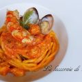 Spaghetti con crema di peperoni, gamberi e[...]
