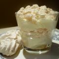 Tiramisù bianco con meringhe della gruyère