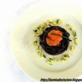 Spaghetti al nero di seppia con cozze ,[...]