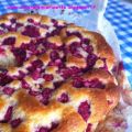 Torta soffice ai lamponi e mandorle