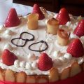Dolci | Torta di compleanno con pan di spagna,[...]