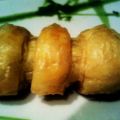 Rotoli sfogliati ripieni al pistacchio