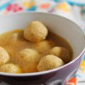 Polpette di pollo in brodo