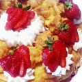 Zeppolone con crema chantilly fragole al rhum e[...]